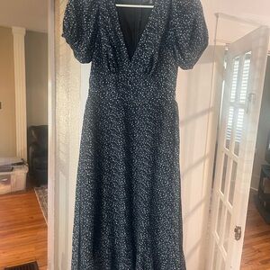 Lulu's Navy Floral Midi Dress